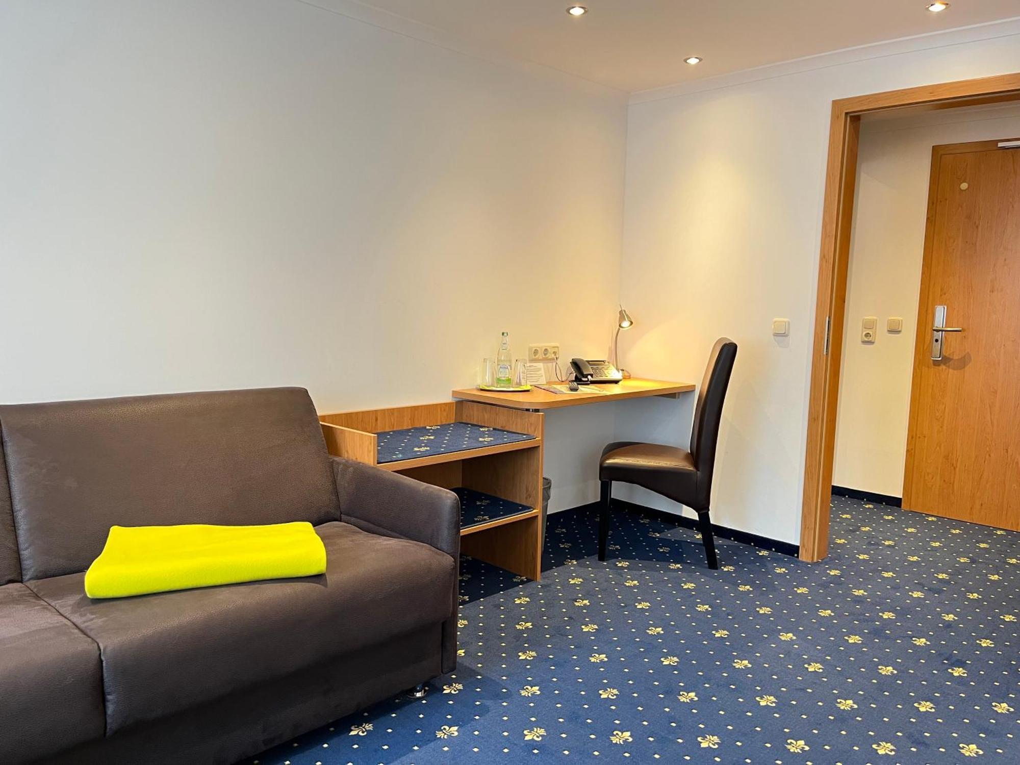 Hotel Post - Regionales Grosses Fruehstuecksbuffet - Auch Gf & Lf 샤이데크 외부 사진